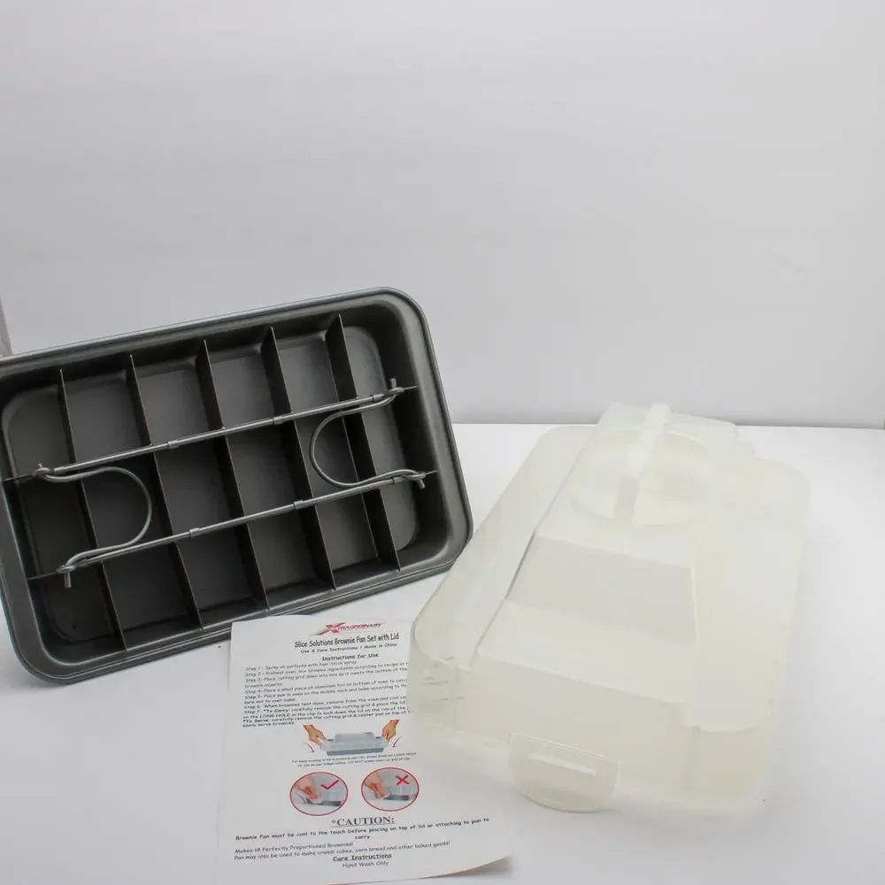Xtraordinary Slice Solutions Brownie Pan Set w/ Lid